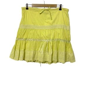 Vintage Y2K Periscope Size Medium Butter Yellow Lace Tiered Skirt Cottagecore